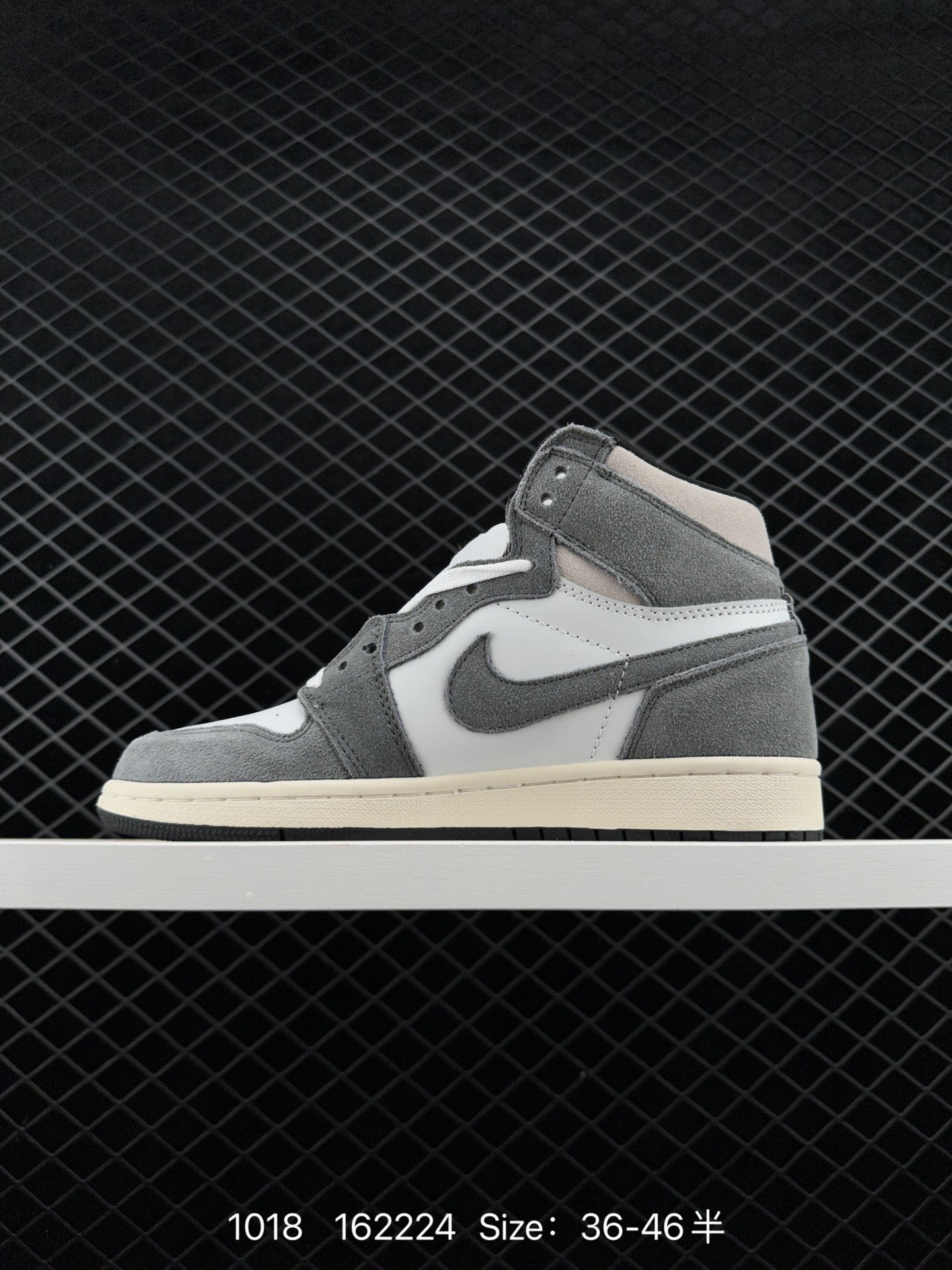 Air Jordan 1 High OG ”Celadon“